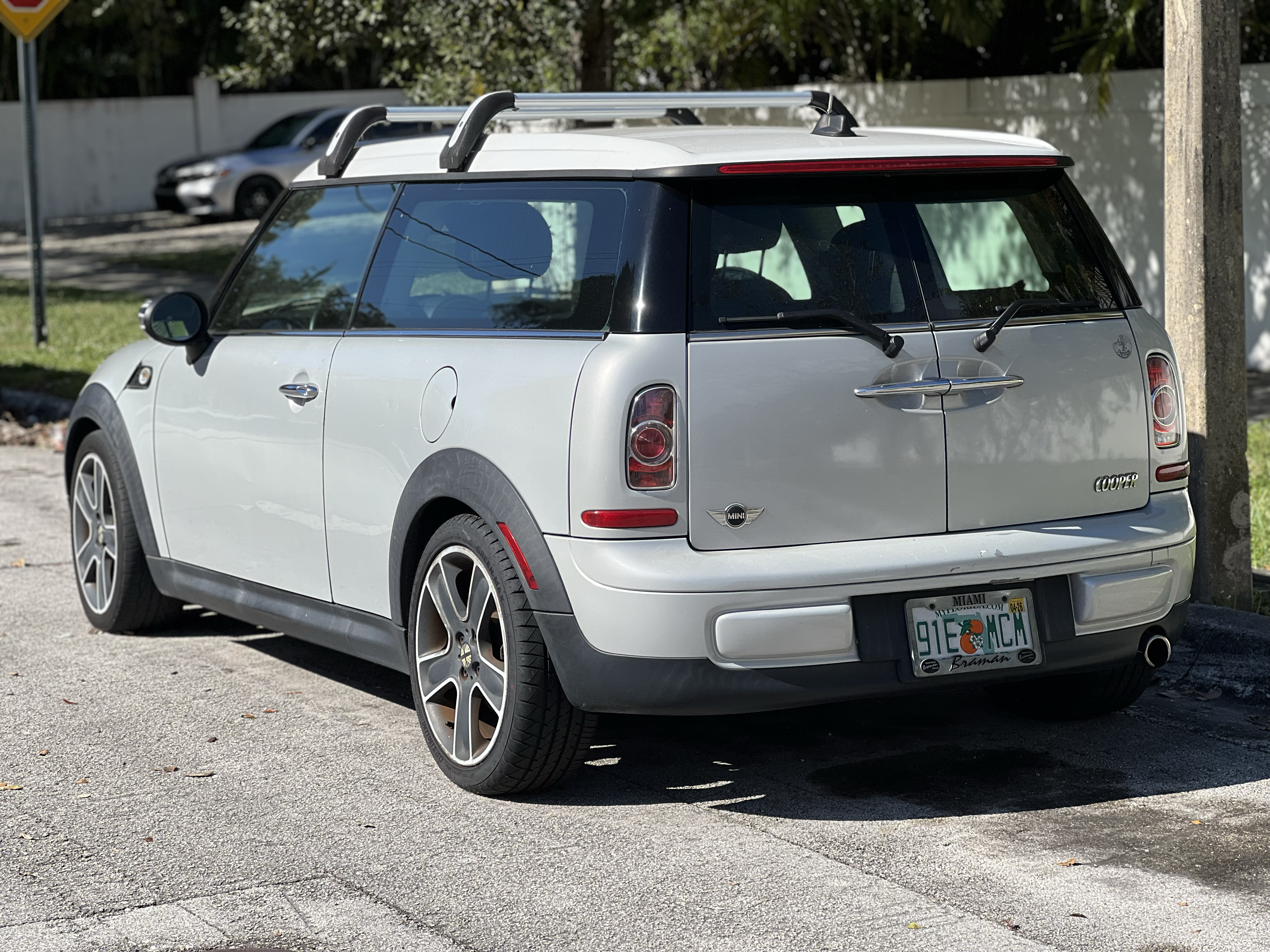 Used 2013 MINI Cooper Clubman FWD image 5