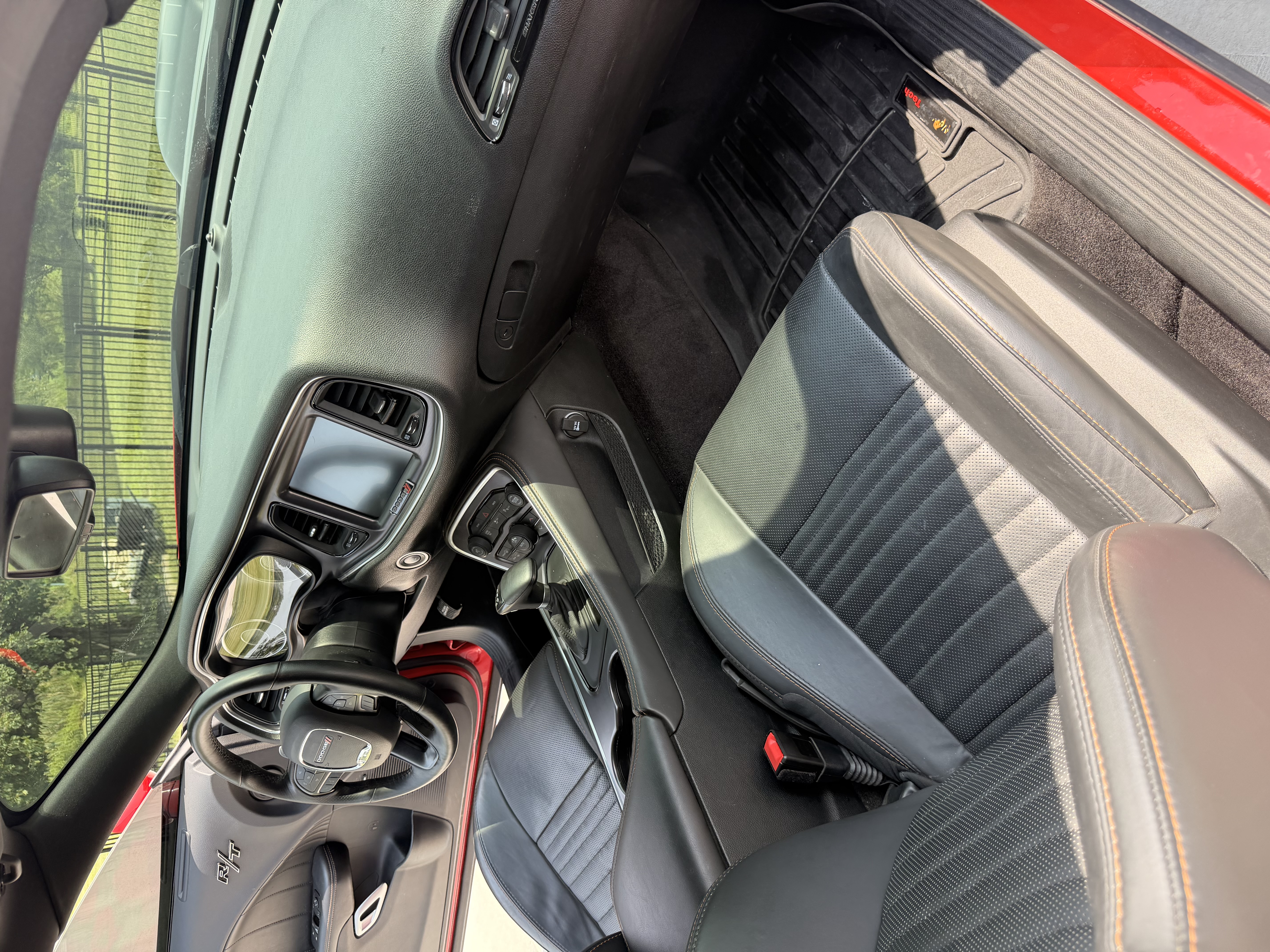 Used 2016 Dodge Challenger R/T Plus RWD image 11