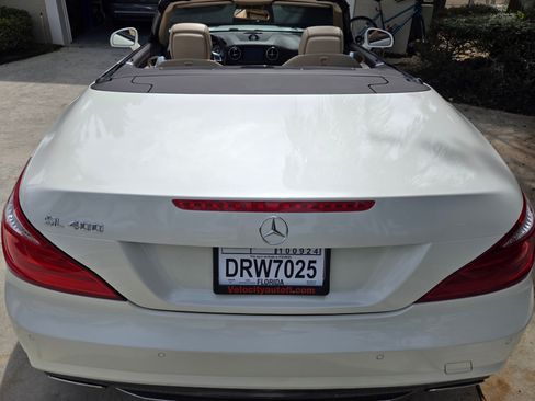 Used 2015 Mercedes-Benz SL 400 w/ Premium I Package image 8