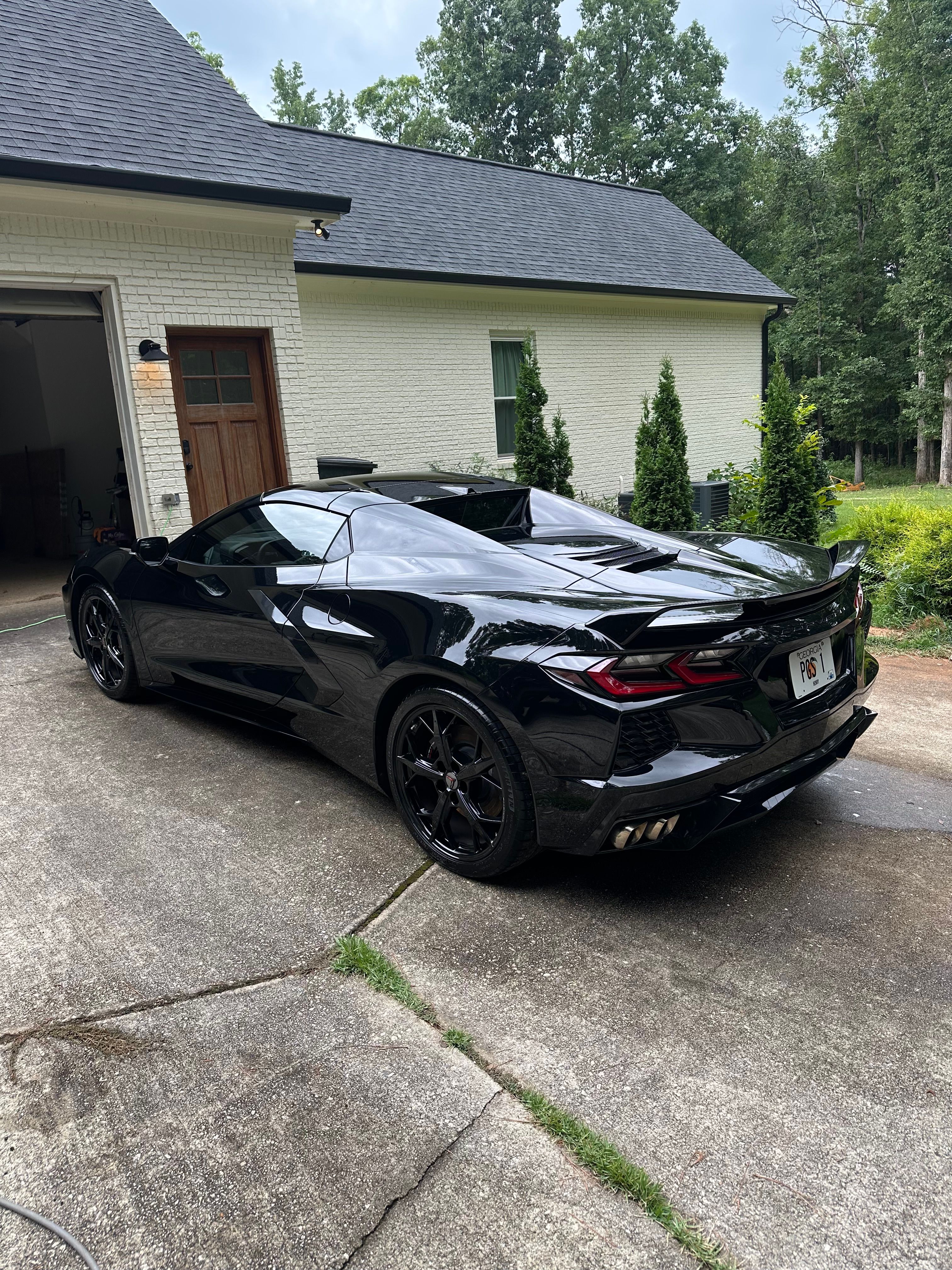 Used 2022 Chevrolet Corvette Stingray Premium Conv w/ Z51 Performance Package RWD image 4
