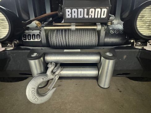 Used 2008 Jeep Wrangler Sahara w/ Dual Top Group image 12