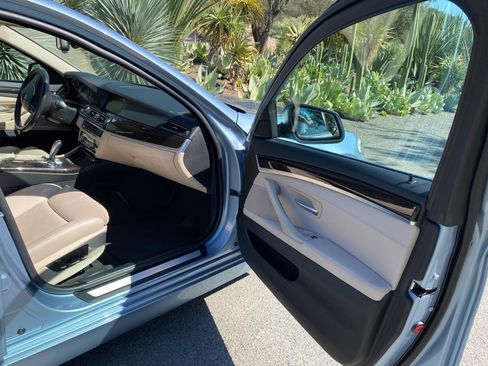 Used 2013 BMW ActiveHybrid 5 RWD image 22