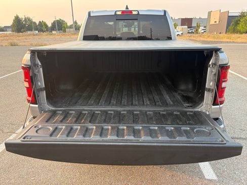 Used 2025 RAM 1500 Tradesman AWD/4WD image 12