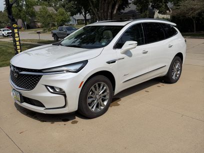 Used 2023 Buick Enclave Avenir