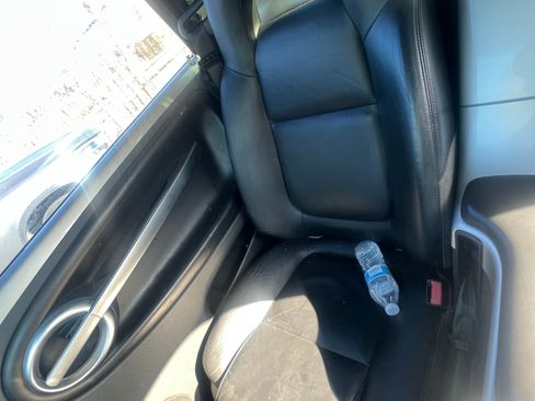 Used 2004 Chevrolet SSR w/ Preferred Equipment Group image 11