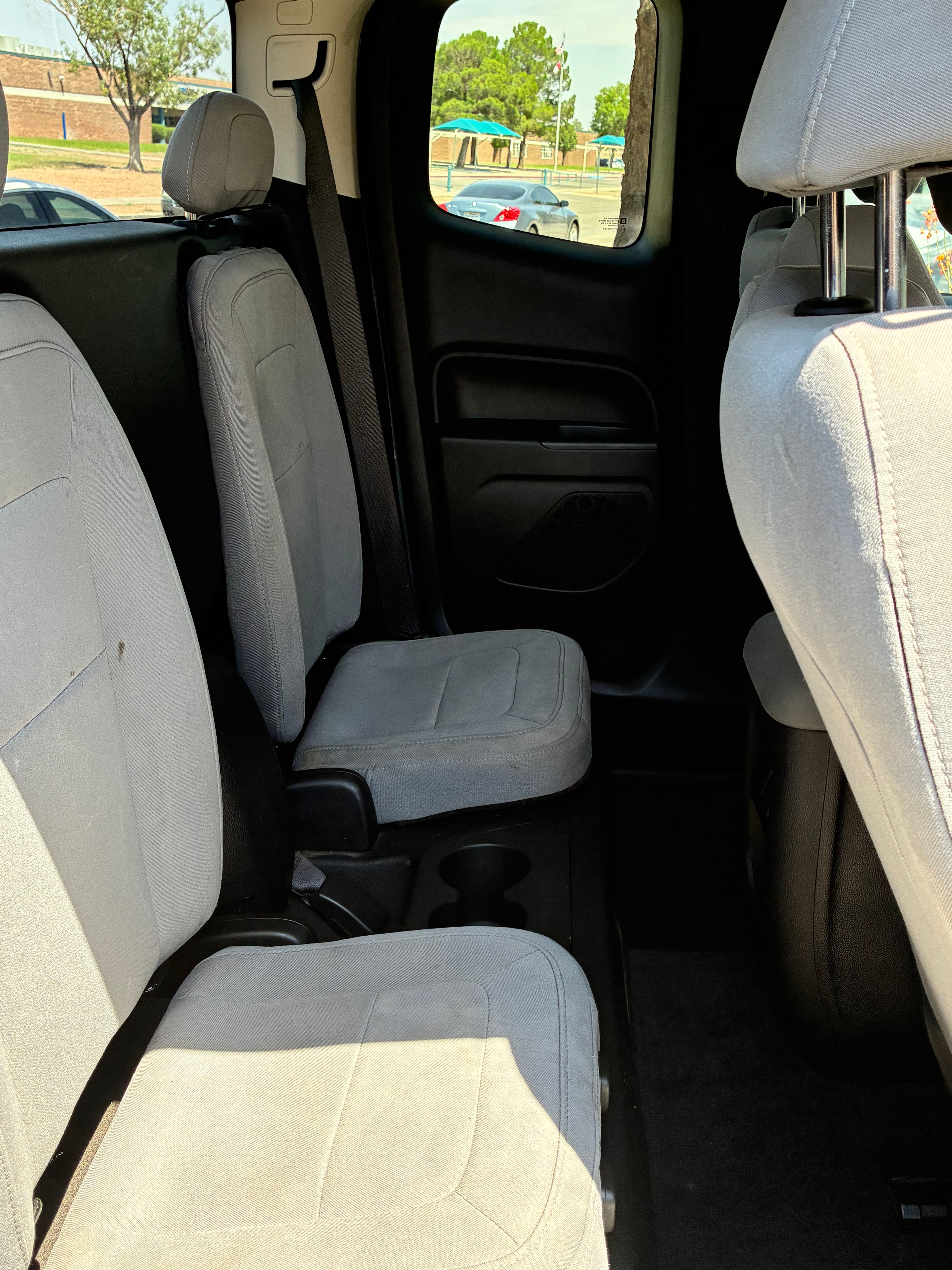 Used 2015 Chevrolet Colorado LT RWD image 10