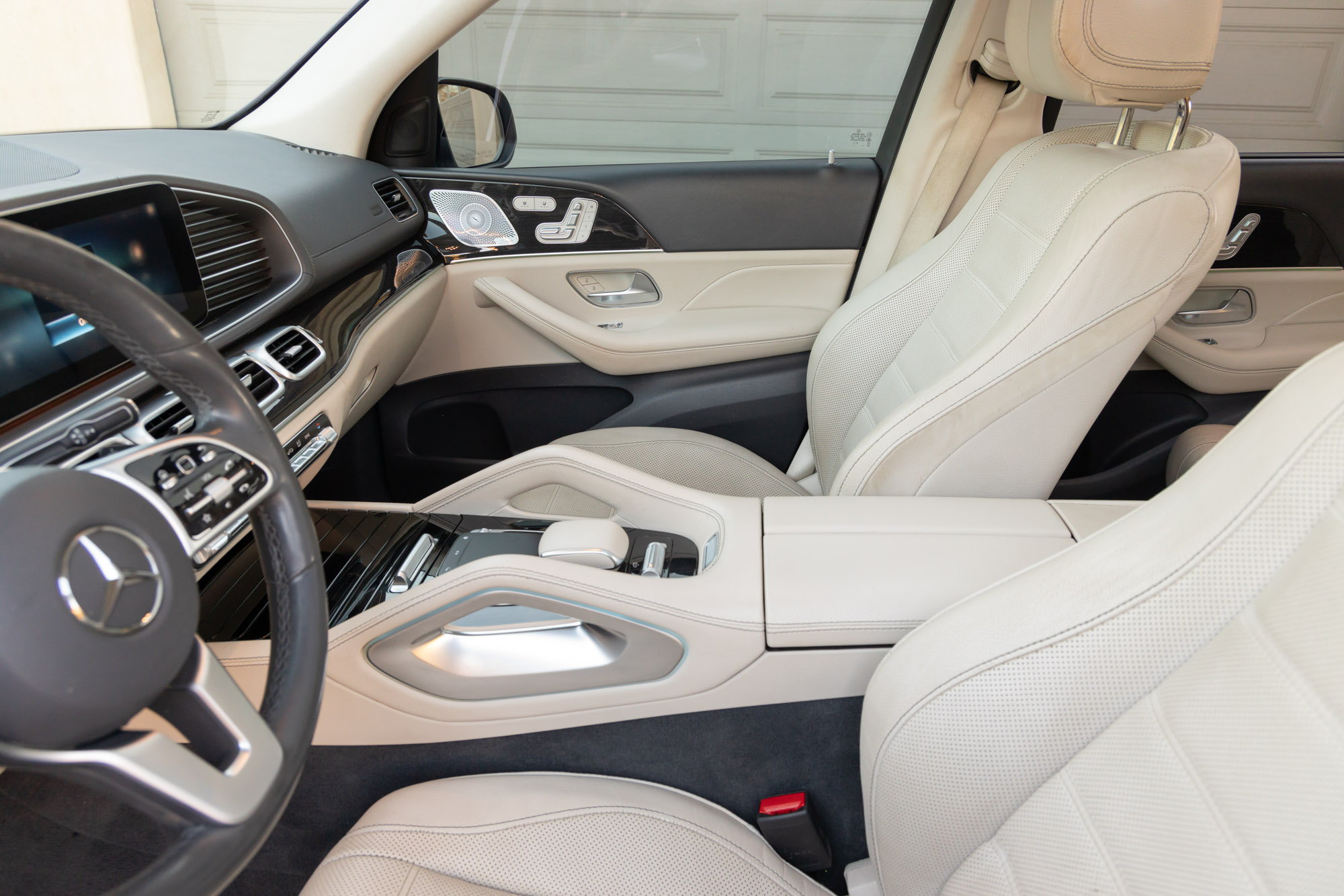 Used 2020 Mercedes-Benz GLS 580 4MATIC image 19