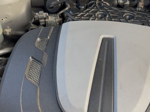 Used 2012 Kia Sorento SX w/ SX Premium Pkg FWD image 16