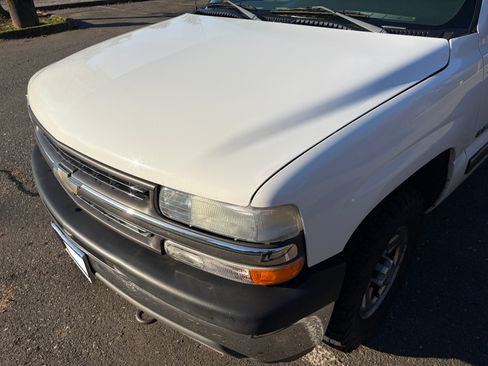 Used 2002 Chevrolet Silverado 1500 LS w/ Heavy Duty Suspension Pkg image 11