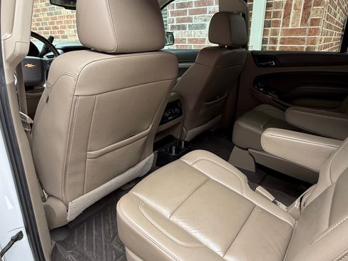 Used 2016 Chevrolet Suburban LT AWD/4WD image 9
