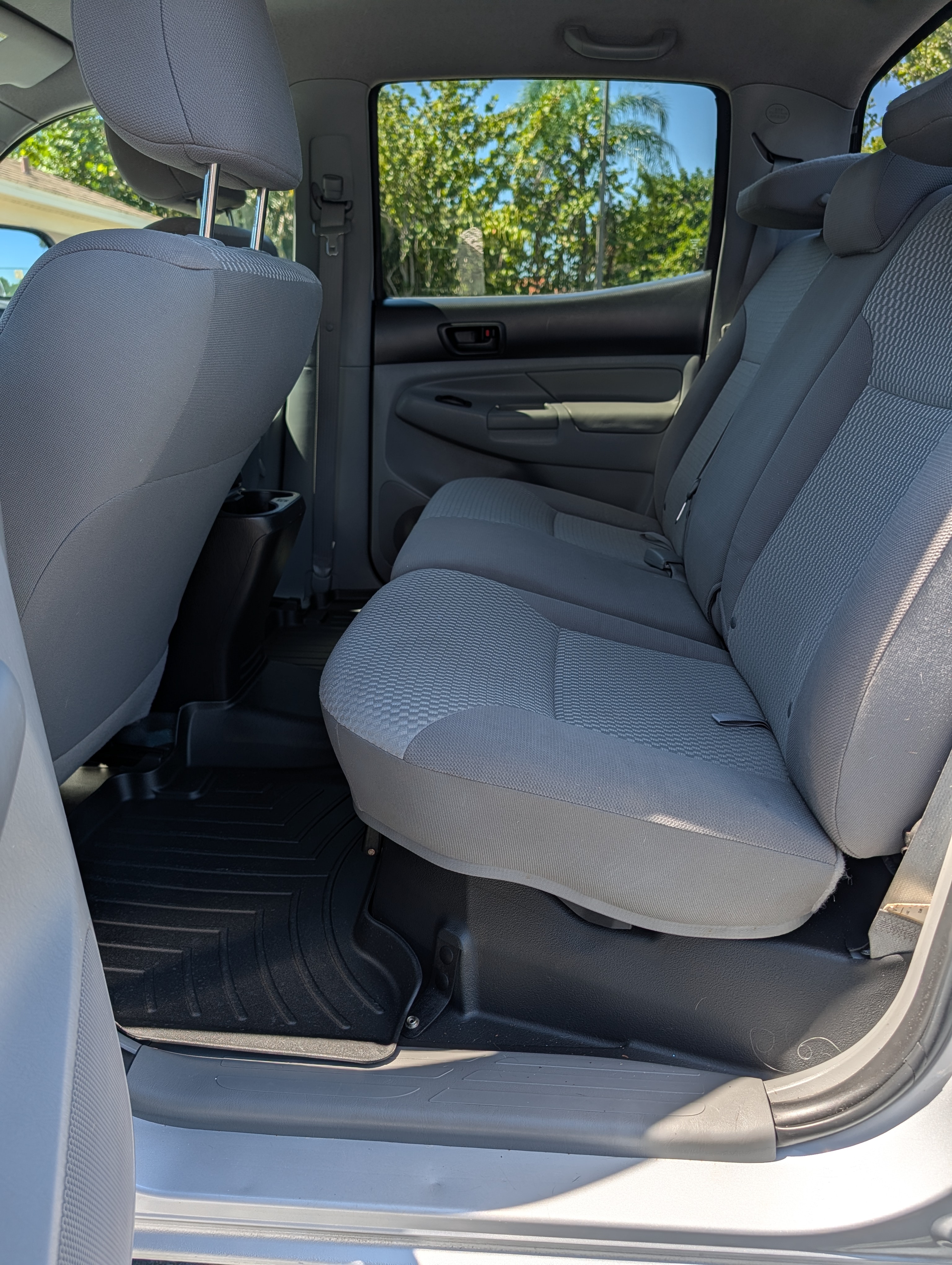 Used 2012 Toyota Tacoma PreRunner w/ SR5 Pkg RWD image 16