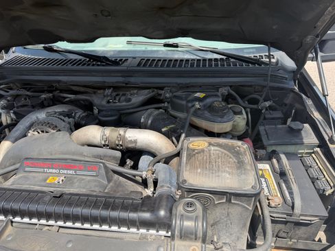 Used 2004 Ford F250 Lariat image 10