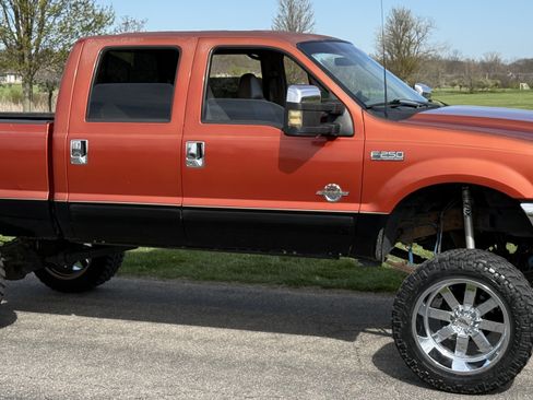 Used 2001 Ford F250 4x4 Crew Cab Super Duty image 16