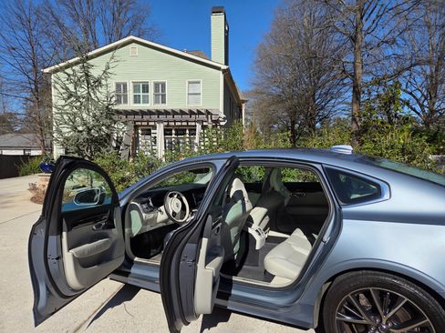 Used 2019 Volvo S90 T5 Momentum image 8