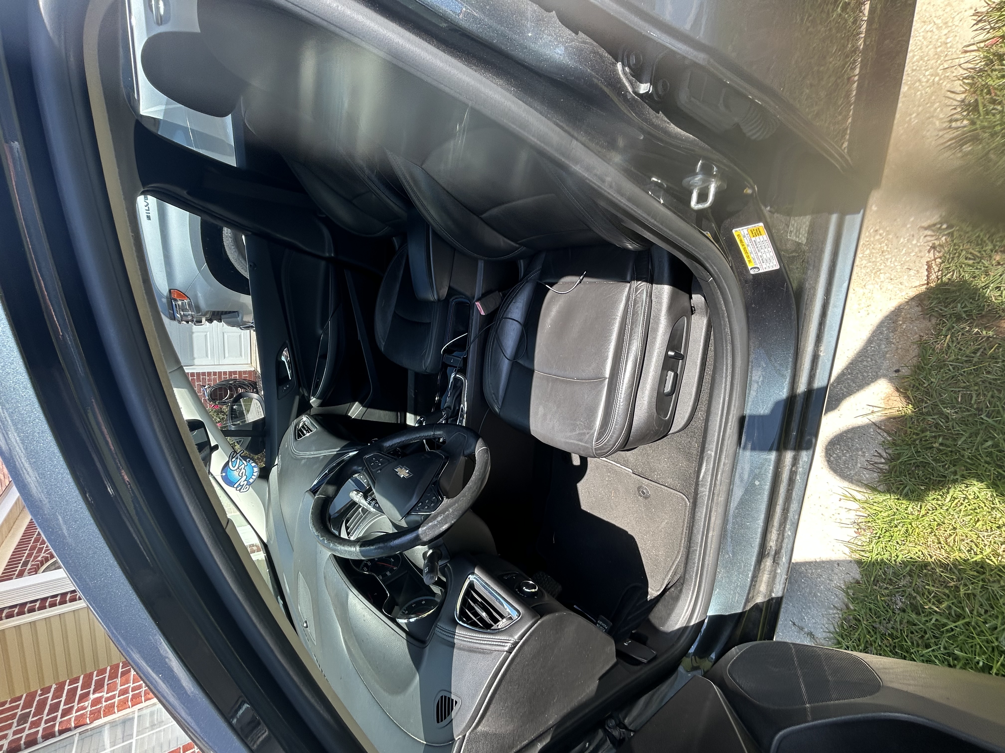 Used 2017 Chevrolet Cruze Premier FWD image 7
