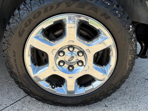 Used 2014 Ford F150 XLT RWD image 27