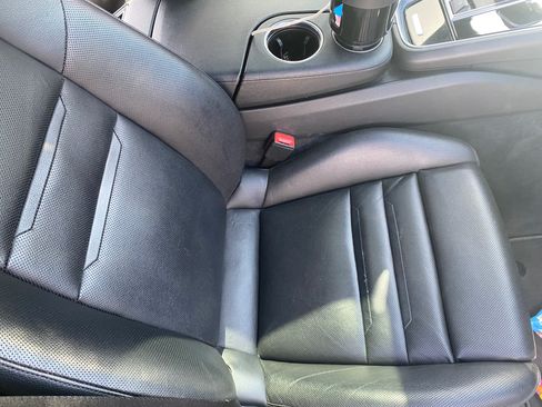 Used 2018 Porsche Panamera 4 AWD/4WD image 11