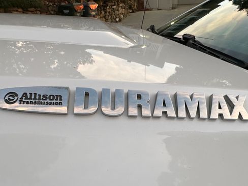 Used 2018 GMC Sierra 2500 Denali w/ Duramax Plus Package image 5