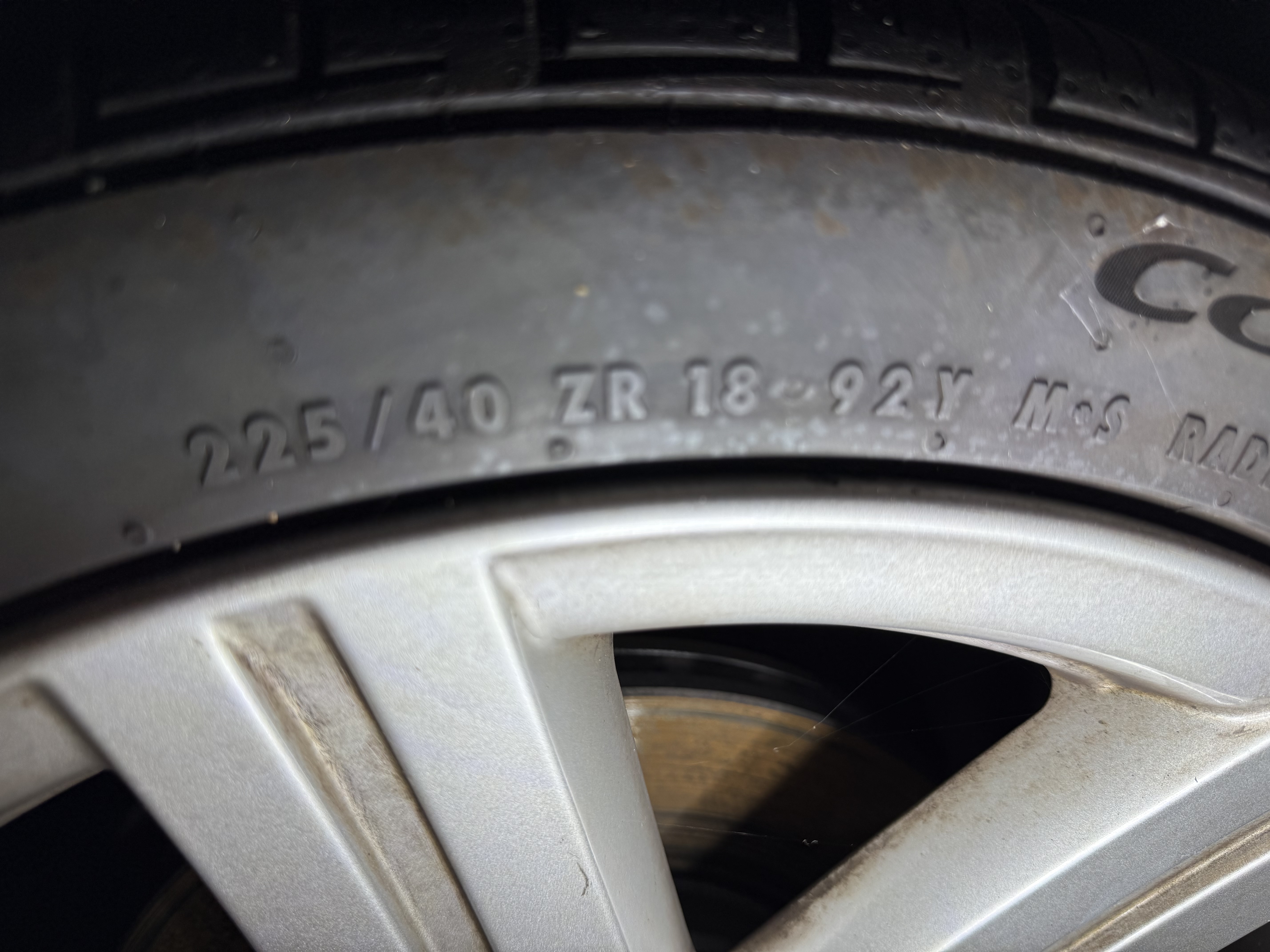 Used 2005 Chrysler Crossfire Coupe RWD image 15