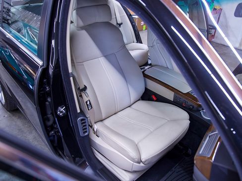 Used 2008 BMW 750Li image 17