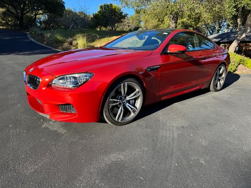 Used 2013 BMW M6 Coupe image 2