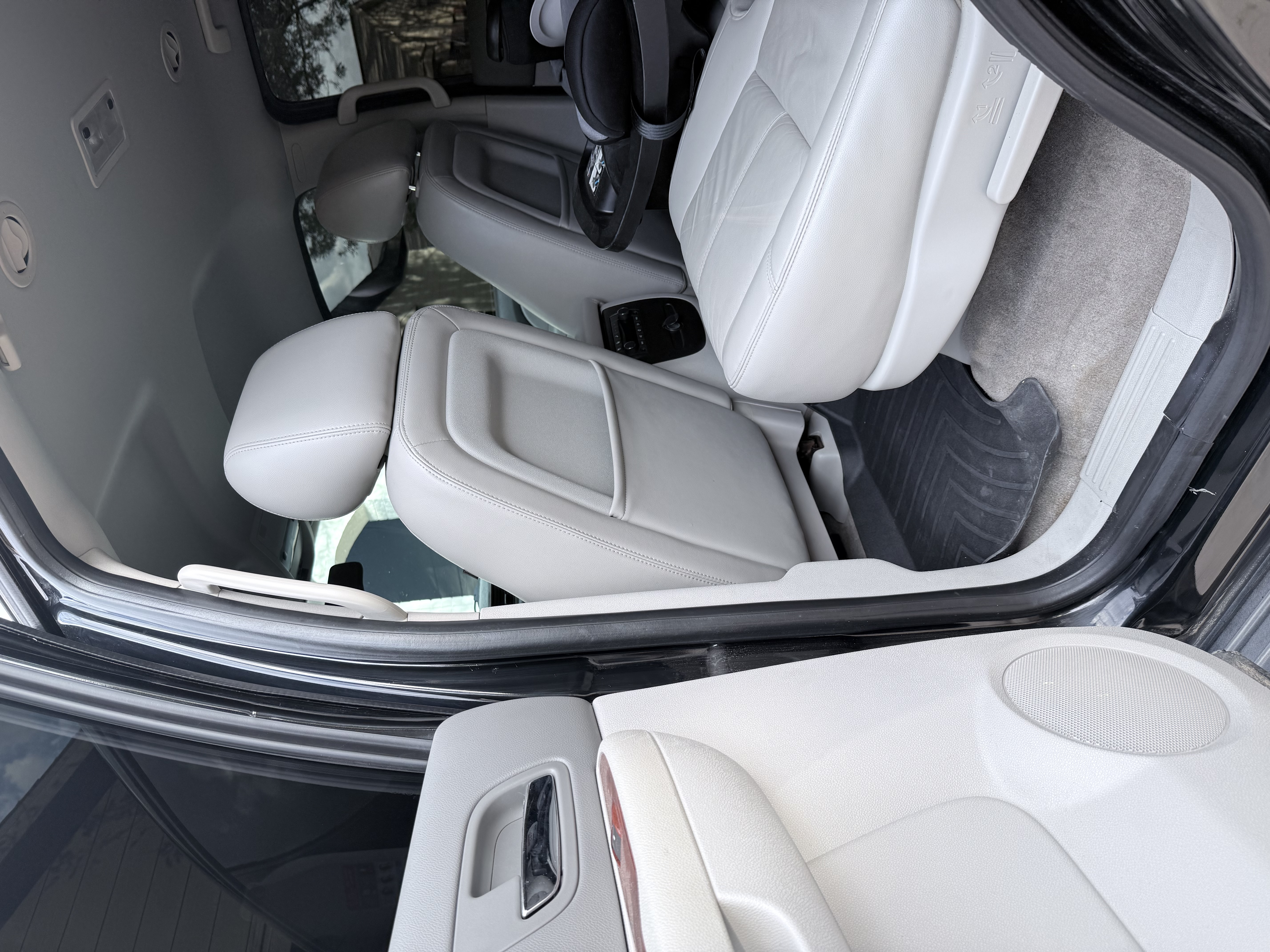 Used 2012 GMC Yukon SLT RWD image 6