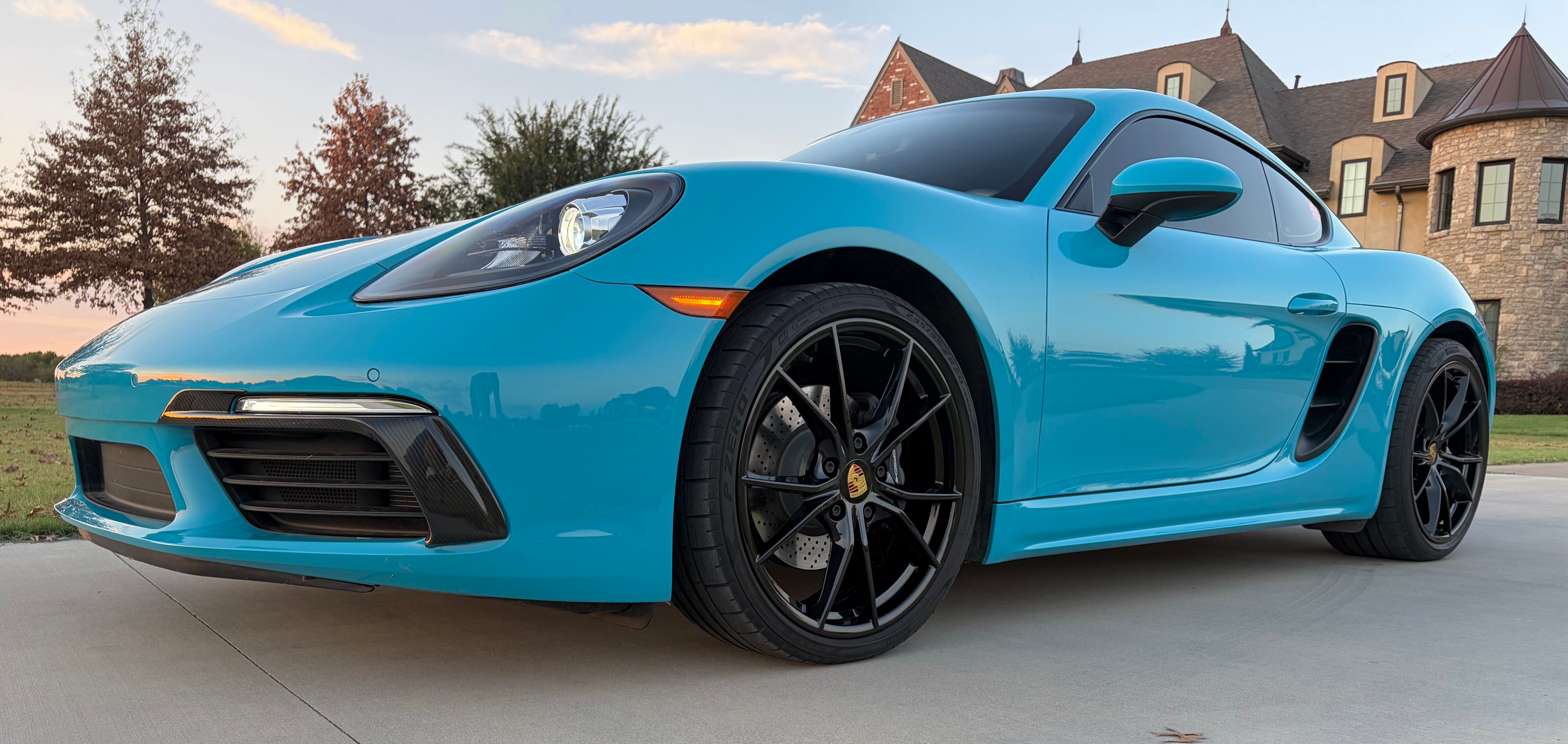 Used 2019 Porsche 718 Cayman RWD image 6