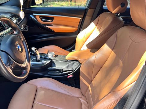 Used 2018 BMW 330i xDrive Sedan image 11