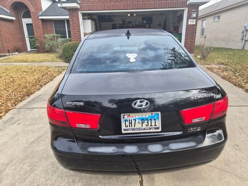 Used 2010 Hyundai Sonata GLS image 2