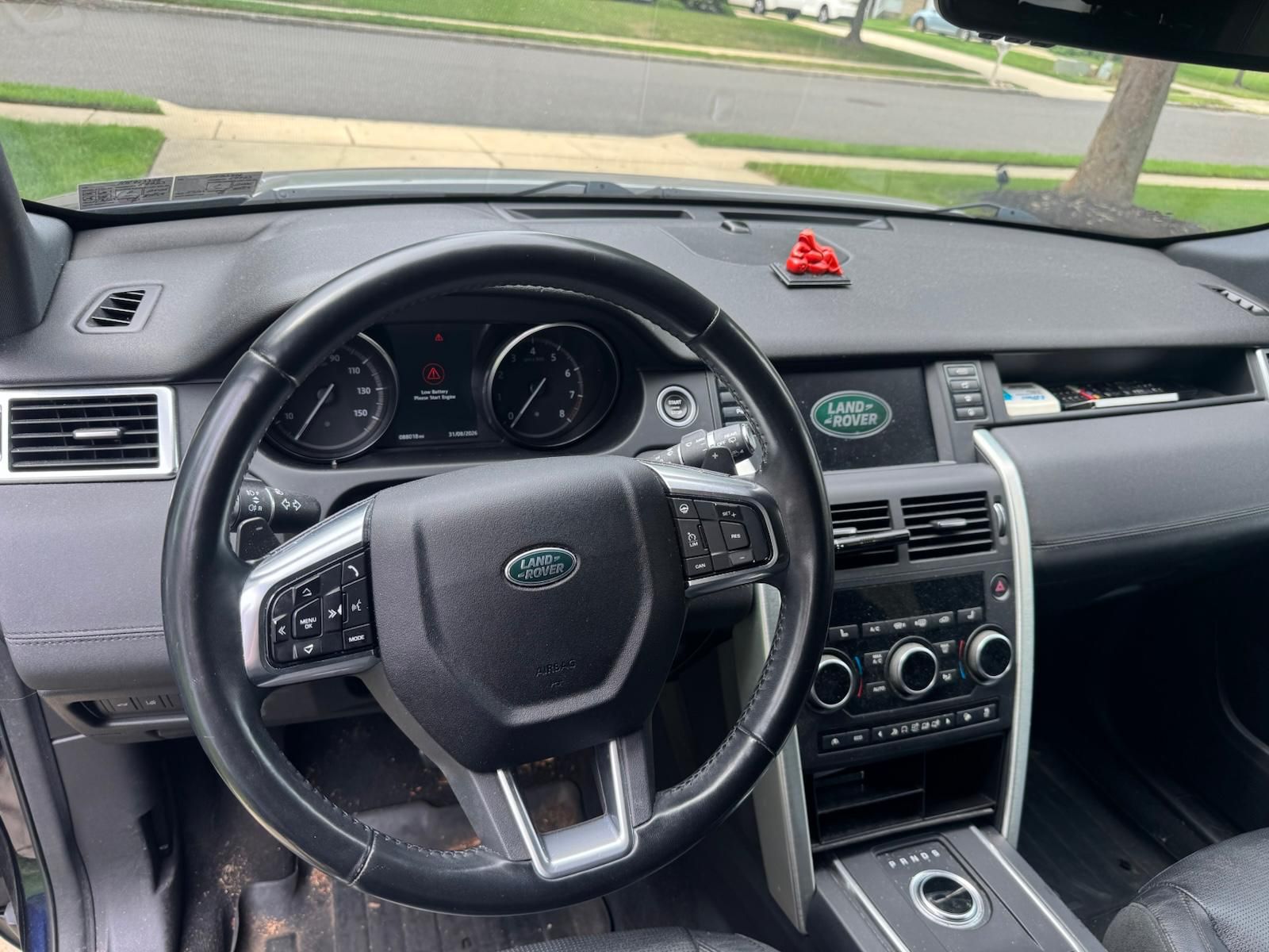Used 2017 Land Rover Discovery Sport HSE AWD/4WD image 1