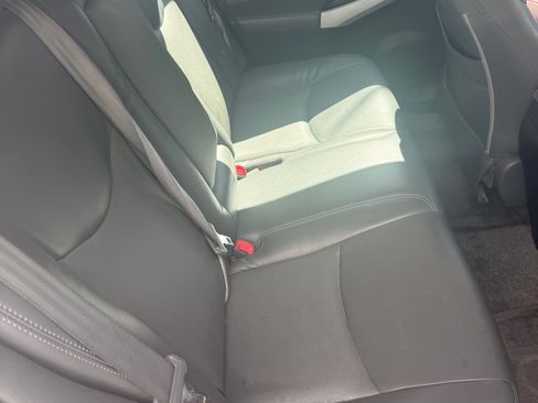 Used 2013 Toyota Prius Two FWD image 5