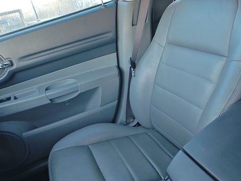 Used 2005 Dodge Magnum R/T w/ Convenience Group II image 17