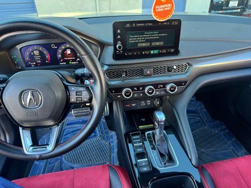Used 2023 Acura Integra A-Spec image 5