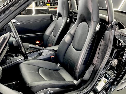 Used 2007 Porsche Boxster S image 11