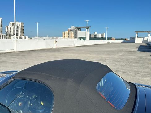 Used 2017 FIAT 124 Spider Abarth image 8