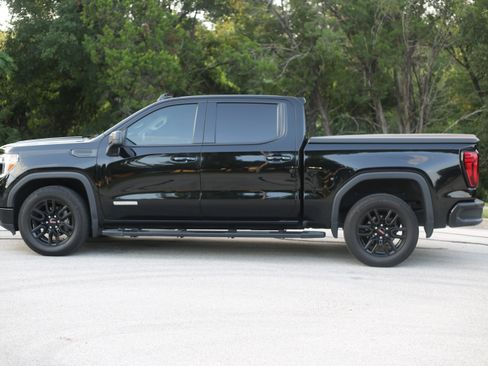 Used 2021 GMC Sierra 1500 Elevation RWD image 5