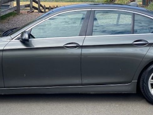 Used 2014 BMW 528i xDrive Sedan AWD/4WD image 4