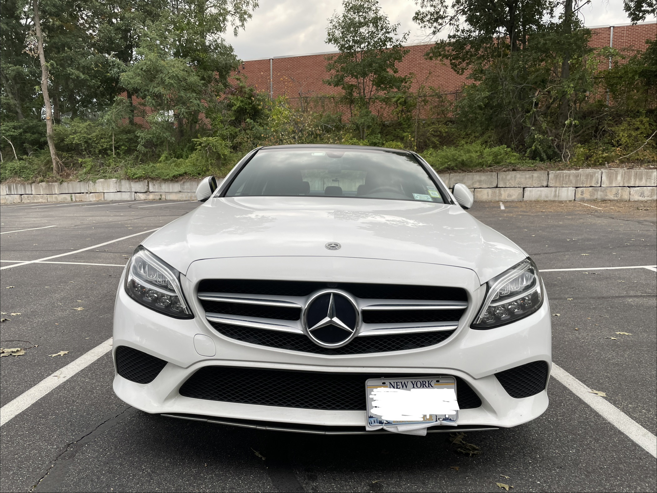 Used 2019 Mercedes-Benz C 300 4MATIC Sedan image 1