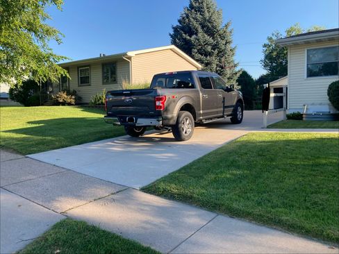 Used 2018 Ford F150 XLT w/ Equipment Group 302A Luxury AWD/4WD image 13