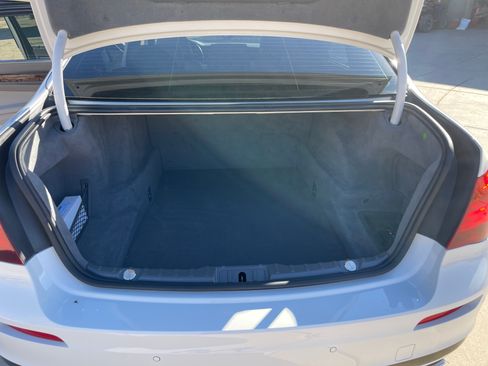 Used 2013 BMW 750Li image 9