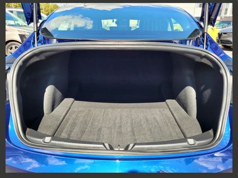 Used 2019 Tesla Model 3 Standard Range Plus image 9