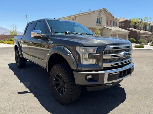 Used 2016 Ford F150 Platinum w/ Equipment Group 701A Luxury AWD/4WD image 5