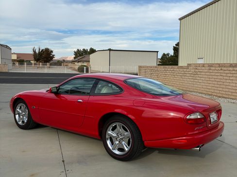 Used 1999 Jaguar XK8 Coupe image 2