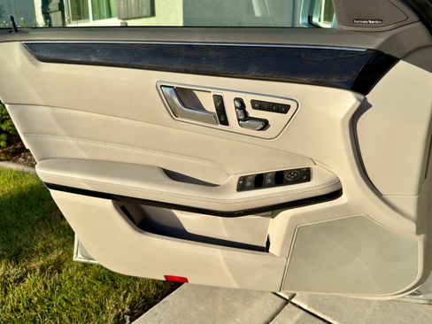 Used 2014 Mercedes-Benz E 350 Sedan image 11
