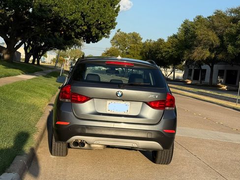 Used 2013 BMW X1 xDrive28i AWD/4WD image 9