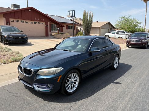 Used 2016 BMW 228i Coupe image 1