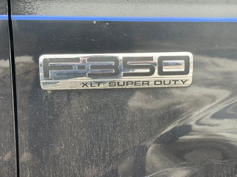 Used 2000 Ford F350 4x4 SuperCab DRW Super Duty image 3