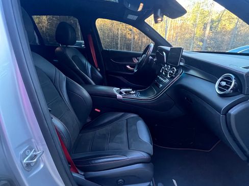 Used 2018 Mercedes-Benz GLC 43 AMG 4MATIC image 32