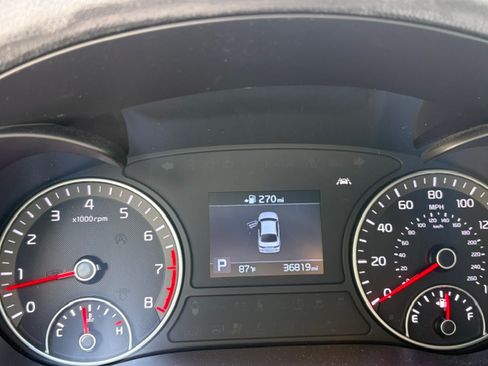 Used 2020 Kia Optima LX FWD image 3