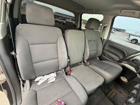 Used 2018 Chevrolet Silverado 1500 LT w/ Texas Edition image 14